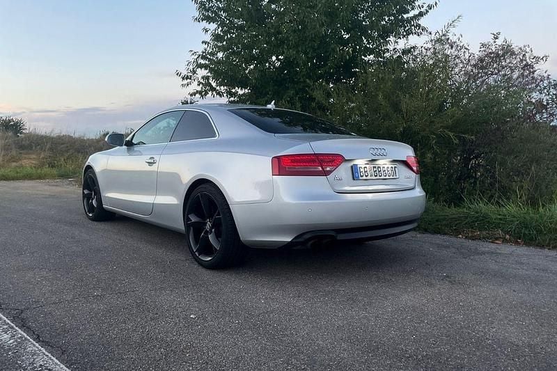Gebraucht Audi A5 Comfort 211 PS (155 kW) 2010 Silber Coupé