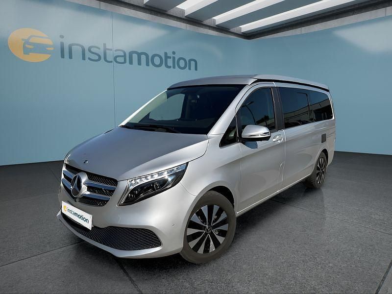 Silber Gebraucht 2023 Mercedes V300 Van / Kleinbus | 75.099 € (Teuer) - Bild 1/4