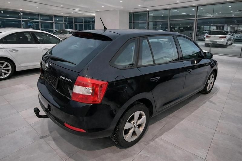Gebraucht Skoda Rapid 90 PS (66 kW) 2014 Schwarz Kombi