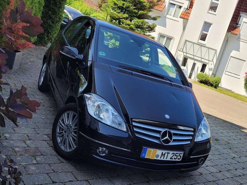 Gebraucht 2011 Mercedes A160 Elegance Limousine | 3.400 € (Fairer Preis) - Bild 1/4