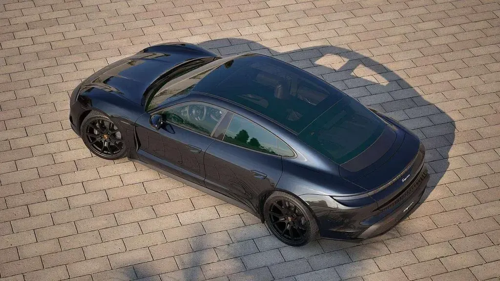 Gebraucht Porsche Taycan 319 kW (435 PS) 2024 Schwarz Limousine