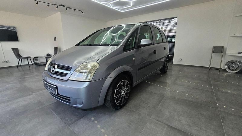 Second-hand Opel Meriva 101 CP (74 kW) 2003 Argintiu Monovolum