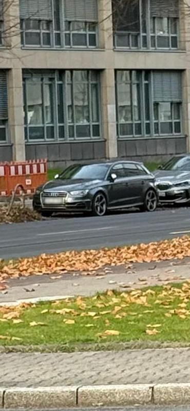 Gebraucht Audi S3 300 PS (220 kW) 2015 Grau Limousine