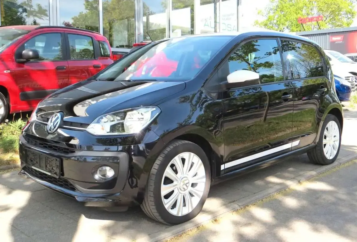 Gebraucht VW up! high up! 75 PS (55 kW) 2018 Schwarz Kleinwagen