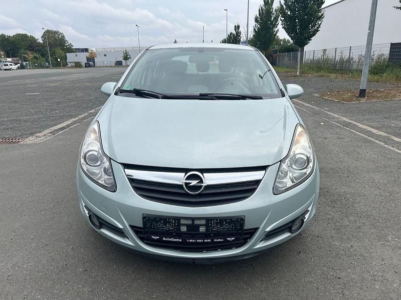Gebraucht Opel Corsa Innovation 90 PS (66 kW) 2009 Grün Limousine