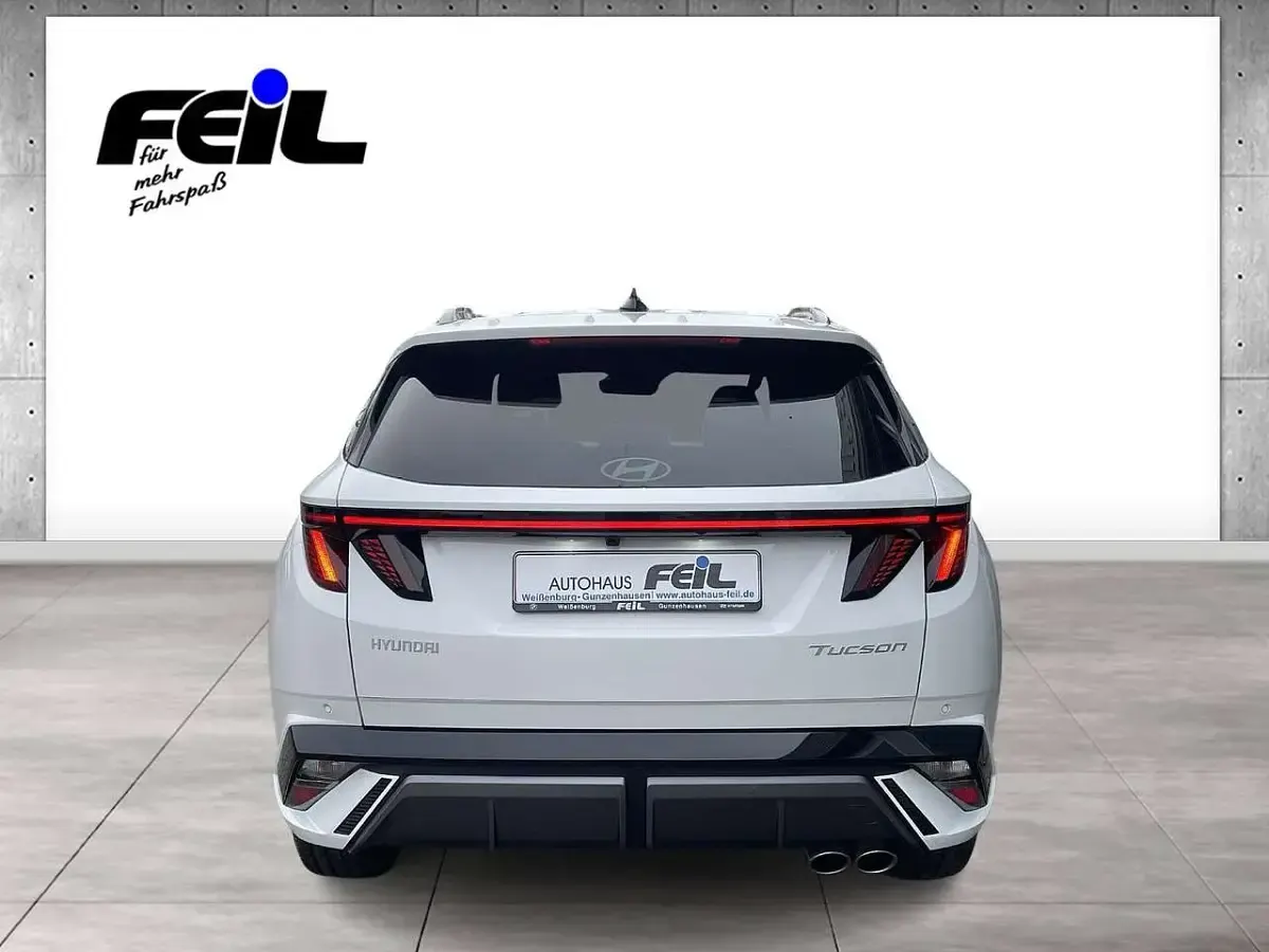 Neu Hyundai Tucson N Line 150 PS (110 kW) 2025 Atlas white SUV
