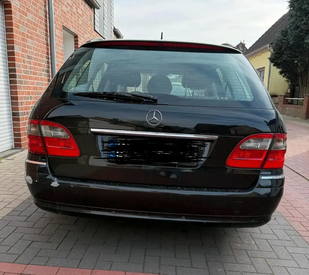 Gebraucht Mercedes E200 2009 Schwarz Kombi