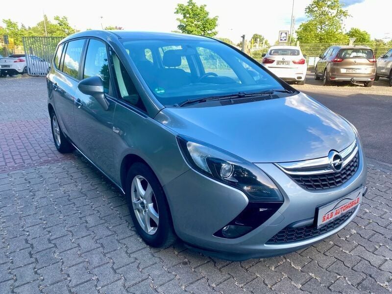 Silbersee/perl silber (m2) Gebraucht 2012 Opel Zafira Tourer Selection Van / Kleinbus | 7.300 € (Guter Preis) - Bild 1/4