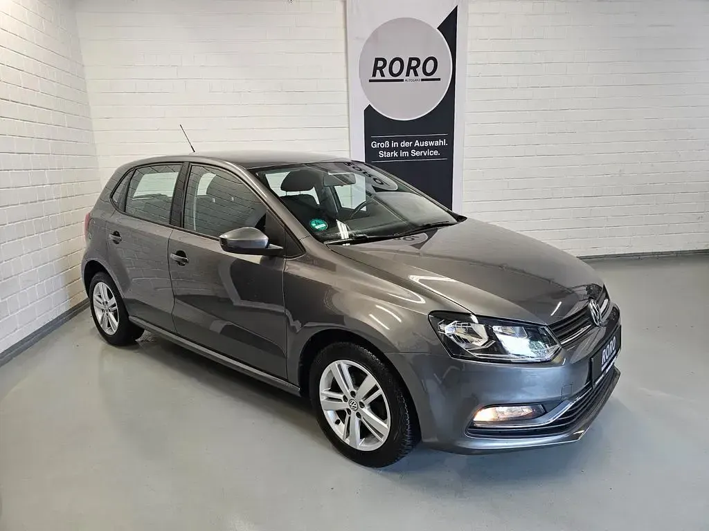 Gebraucht VW Polo Comfortline 75 PS (55 kW) 2014 Pepper grey Limousine