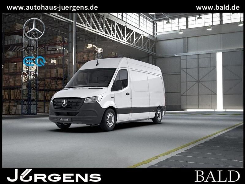 Weiß Gebraucht 2022 Mercedes E-Sprinter Van | 15.827 € (Fairer Preis) - Bild 1/3