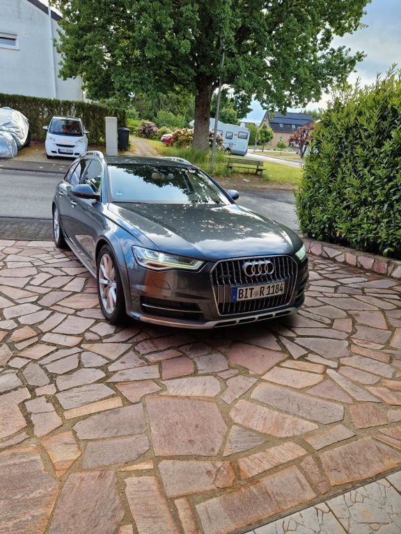 Grau Gebraucht 2016 Audi A6 Allroad Ambiente Kombi | 22.999 € (Fairer Preis) - Bild 1/4