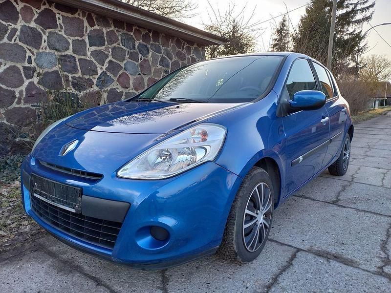 Gebraucht Renault Clio III Expression 75 PS (55 kW) 2010 Blau Limousine