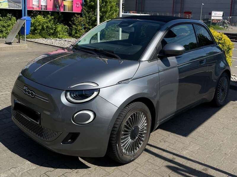 Grau Gebraucht 2021 Fiat 500e Icon Cabrio | 19.999 € (Fairer Preis) - Bild 1/4