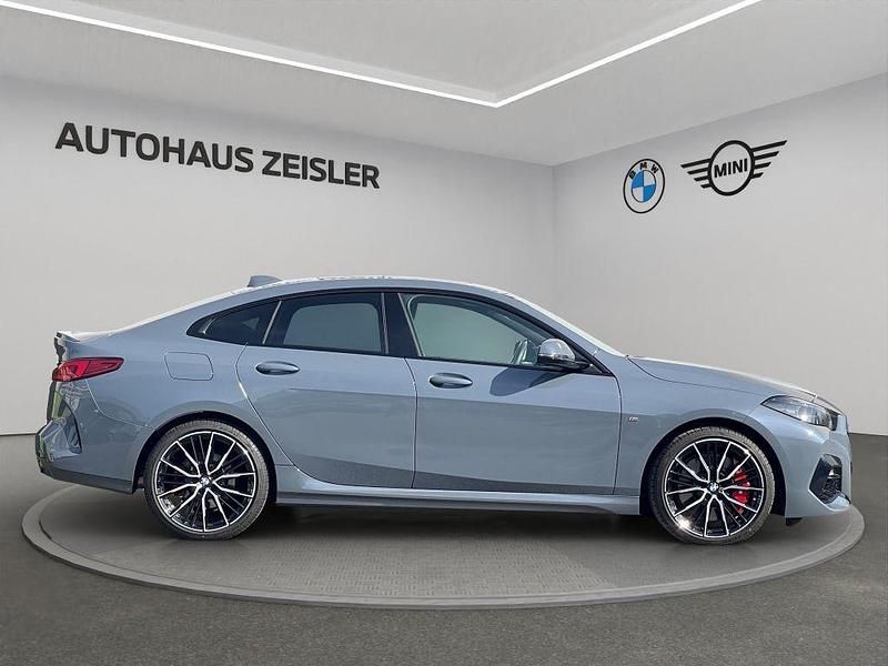 Gebraucht BMW 220 Performance 178 PS (130 kW) 2024 Bmw individual storm bay Coupé