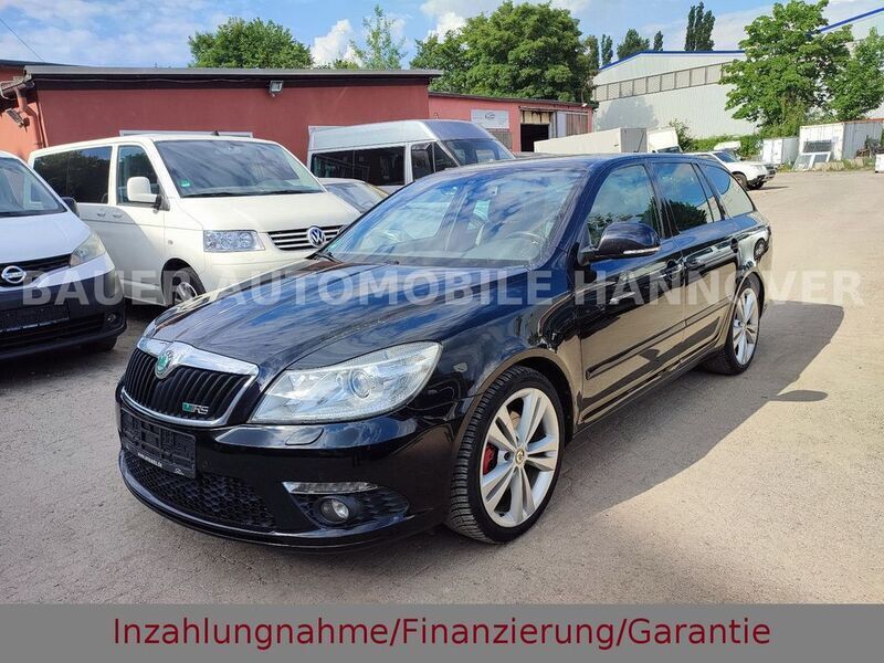 Schwarz Gebraucht 2010 Skoda Octavia RS Kombi | 6.999 € (Fairer Preis) - Bild 1/4