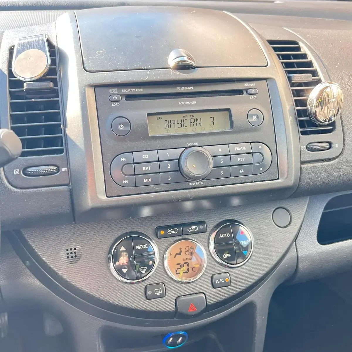 Gebraucht Nissan Note 88 PS (64 kW) 2007 Orange Kleinwagen