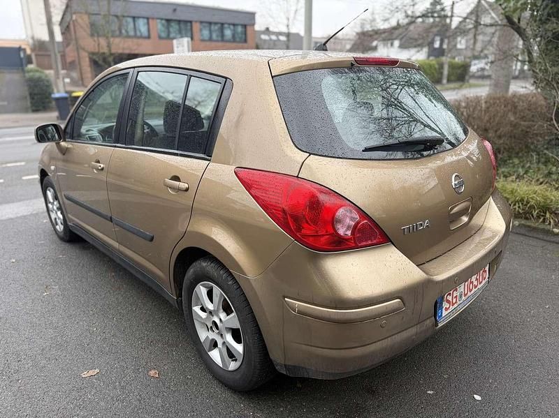 Gebraucht Nissan Tiida Acenta 110 PS (80 kW) 2008 Bronze (m) Kleinwagen