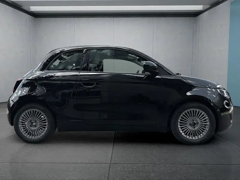 Neu Fiat 500C Icon 65 PS (47 kW) 2026 Schwarz Cabrio