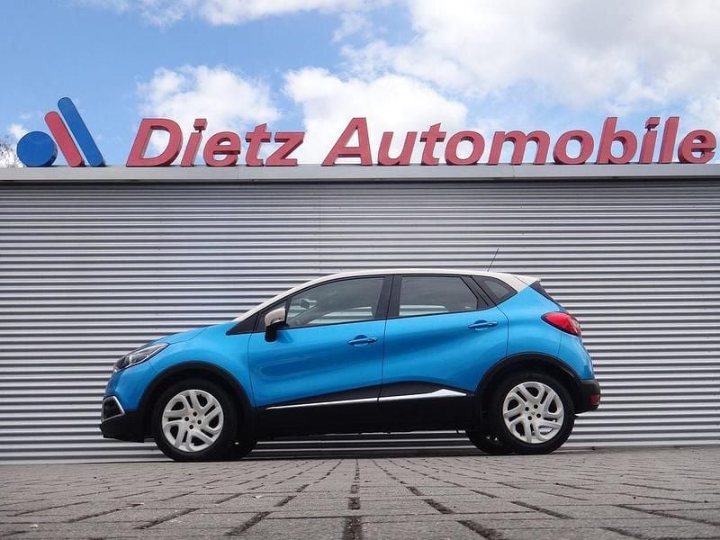 Gebraucht Renault Captur Luxe 90 PS (66 kW) 2015 Blau (metallic) SUV