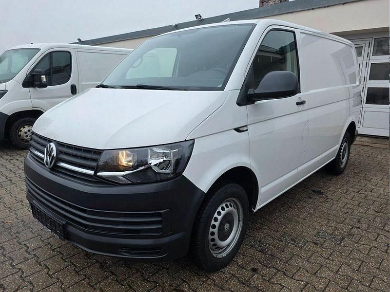 Weiß Gebraucht 2016 VW Transporter Van | 14.499 € (Guter Preis) - Bild 1/4