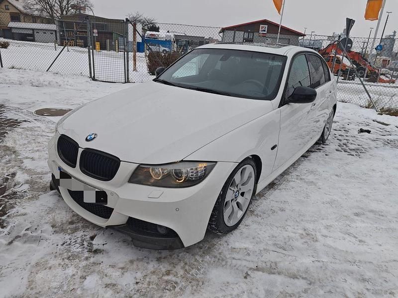 Gebraucht BMW 330 M Sport 245 PS (180 kW) 2011 Weiß Limousine