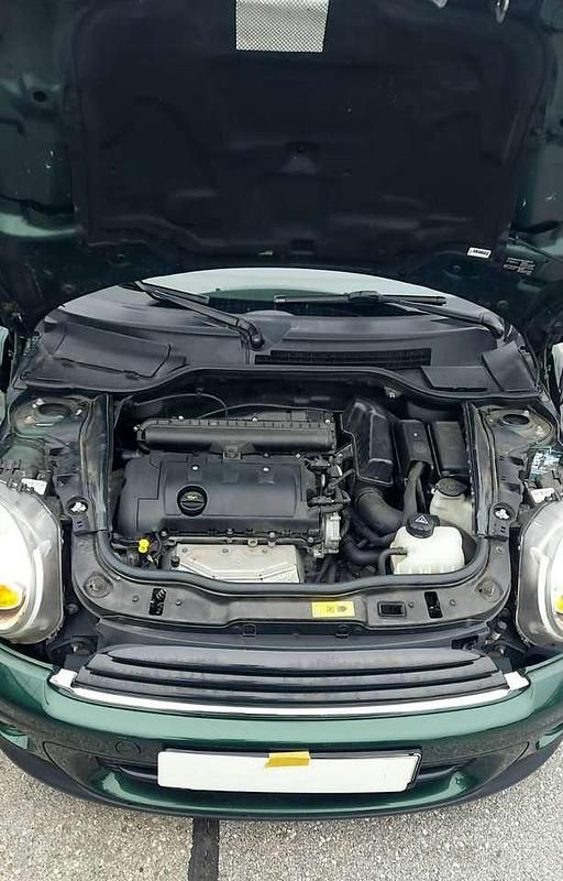 Usata Mini ONE 98 CV (72 kW) 2012 Verde Utilitaria