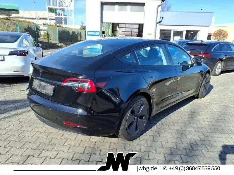 Gebraucht Tesla Model 3 239 kW (325 PS) 2022 Schwarz Limousine