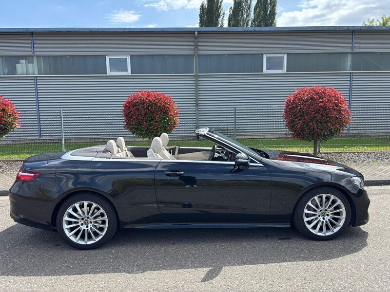 Gebraucht Mercedes E400 AMG 340 PS (250 kW) 2018 Schwarz Cabrio