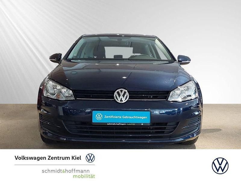 Gebraucht VW Golf VII Trendline 220 PS (161 kW) 2014 Weiß) (weiss Limousine