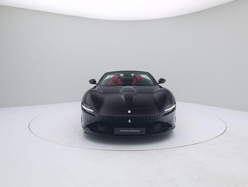 Second-hand Ferrari Roma 620 CP (456 kW) 2024 Negru Cabrio