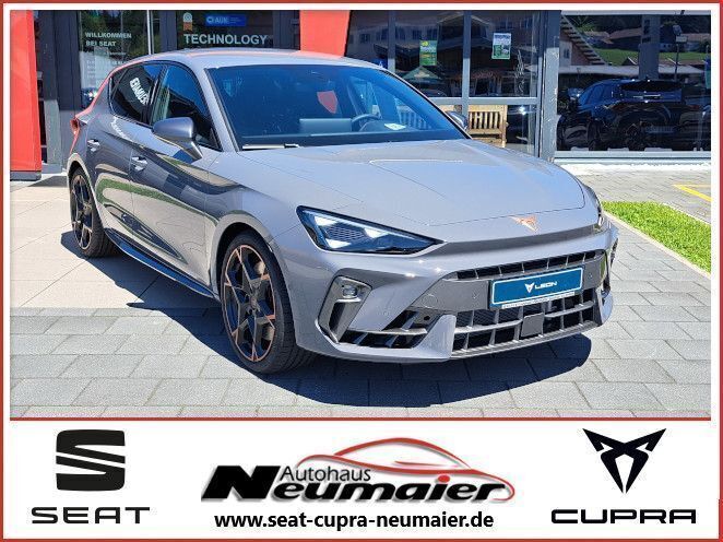 Neu Cupra Leon VZ 300 PS (220 kW) 2025 Grau Limousine