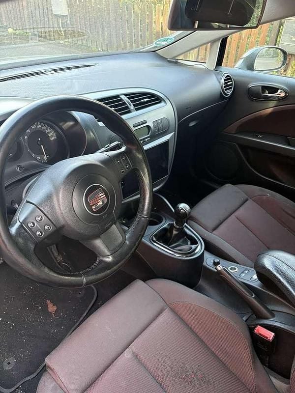 Gebraucht 2006 Seat Leon Stylance Limousine | 999 € (Guter Preis) - Bild 1/4