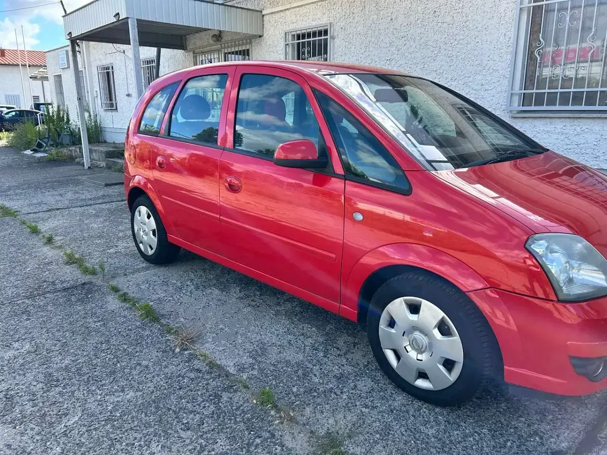 Gebraucht Opel Meriva 105 PS (77 kW) 2008 Rot Van / Kleinbus