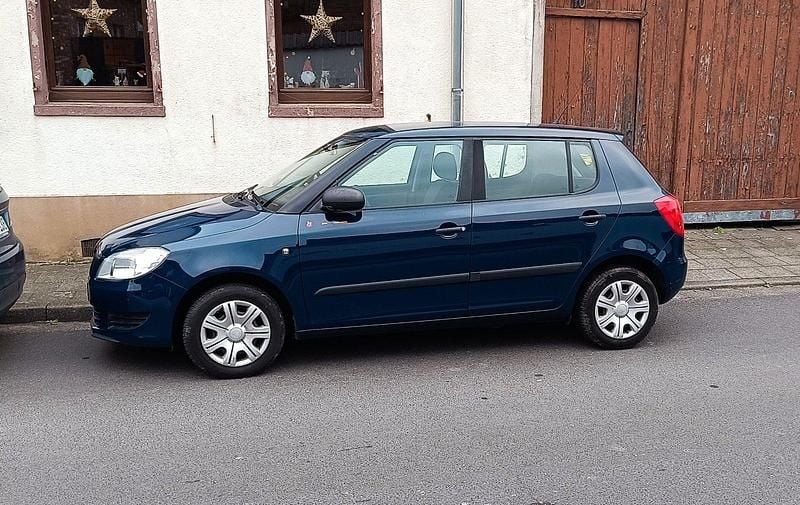 Gebraucht 2011 Skoda Fabia Kleinwagen | 2.750 € (Superpreis) - Bild 1/4
