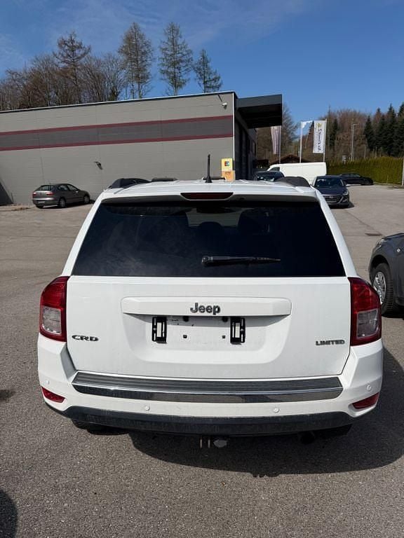 Gebraucht Jeep Compass Limited 136 PS (100 kW) 2011 Weiß SUV