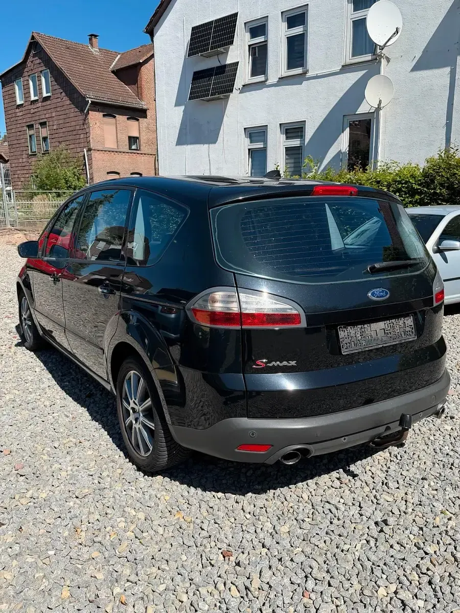 Gebraucht Ford S-MAX S 175 PS (128 kW) 2009 Schwarz Van / Kleinbus
