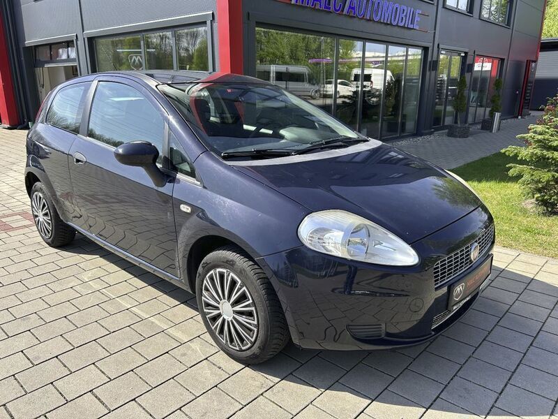 Blau Gebraucht 2009 Fiat Grande Punto Active Kleinwagen | 1.250 € (Superpreis) - Bild 1/4