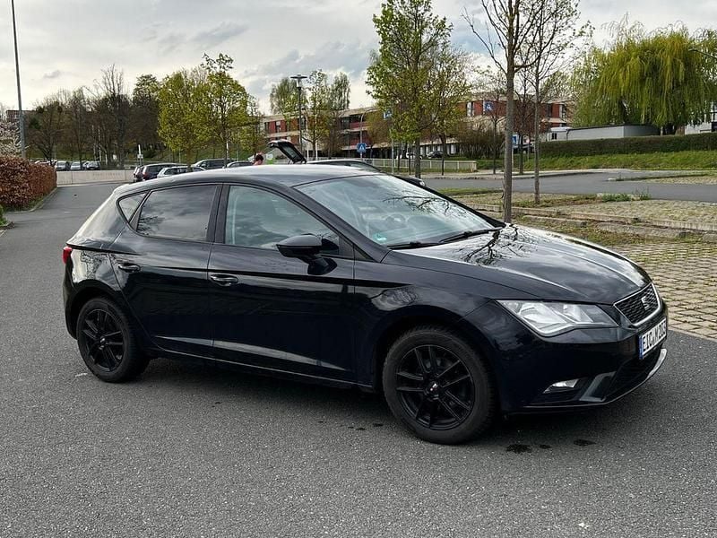 Schwarz Gebraucht 2014 Seat Leon Style Limousine | 6.500 € (Fairer Preis) - Bild 1/4