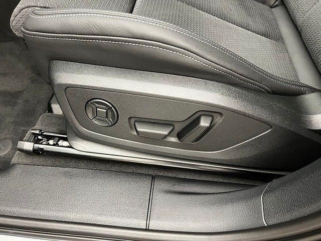 Gebraucht Audi Q3 Sportback S-Line 200 PS (147 kW) 2023 Schwarz SUV