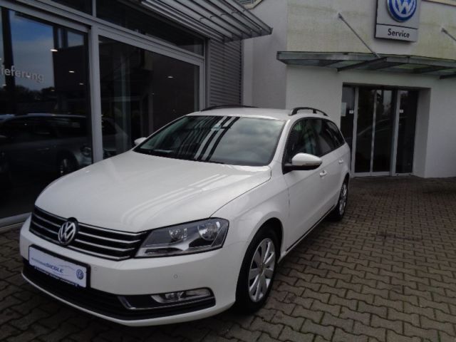 Gebraucht VW Passat 140 PS (102 kW) 2014 Weiß Kombi