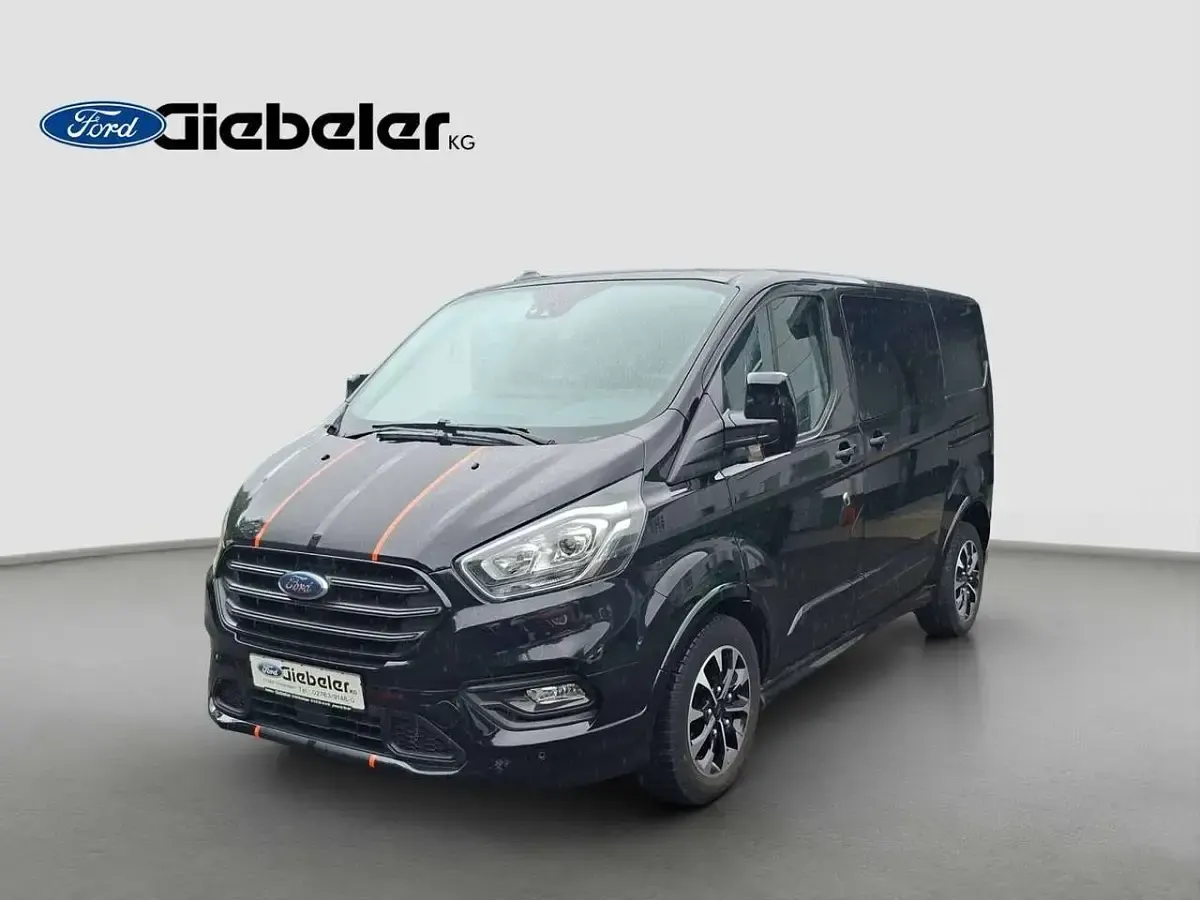 Gebraucht Ford Transit Custom Sport 170 PS (125 kW) 2023 Obsidianschwarz metallic Van