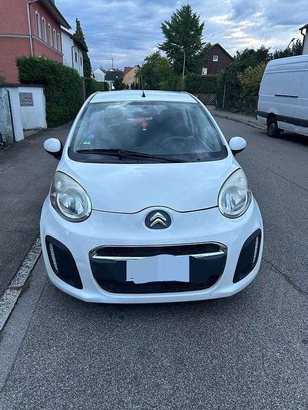 Weiß Gebraucht 2012 Citroën C1 Comfort Kleinwagen | 2.200 € (Fairer Preis) - Bild 1/4
