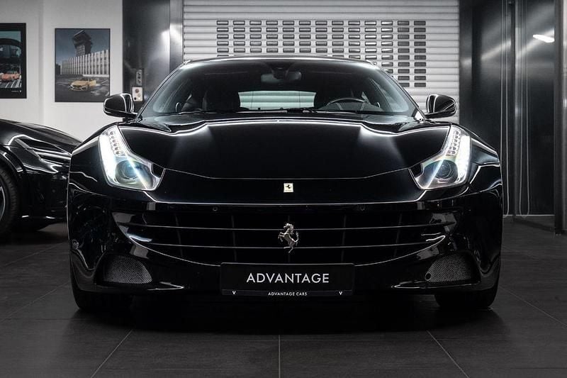 Gebraucht Ferrari FF 659 PS (484 kW) 2012 Schwarz Kombi