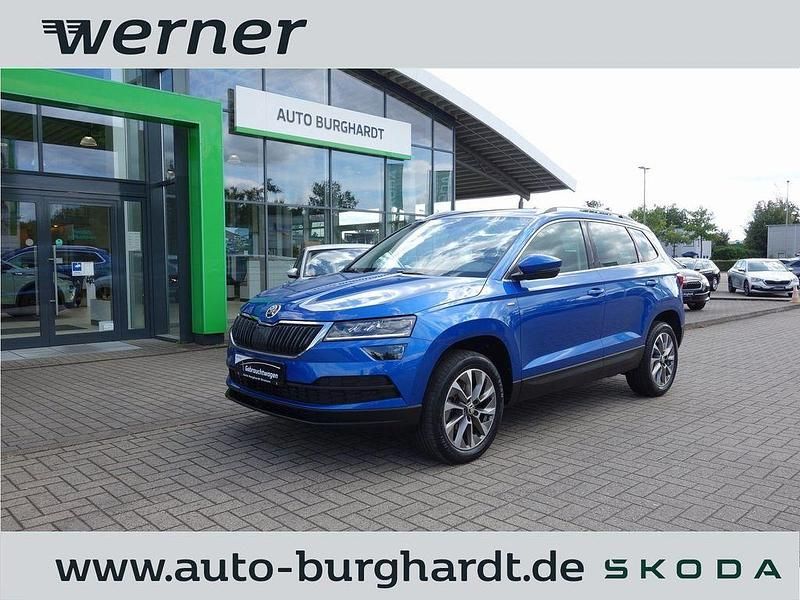 Raceblau Gebraucht 2021 Skoda Karoq Clever SUV | 22.890 € (Fairer Preis) - Bild 1/4