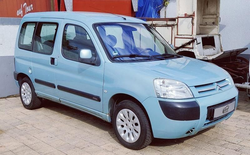 Blau Gebraucht 2004 Citroën Berlingo Van / Kleinbus | 1.799 € (Fairer Preis) - Bild 1/4