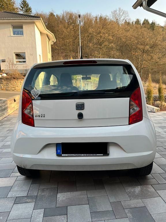 Gebraucht Seat Mii 60 PS (44 kW) 2012 Weiß Kleinwagen