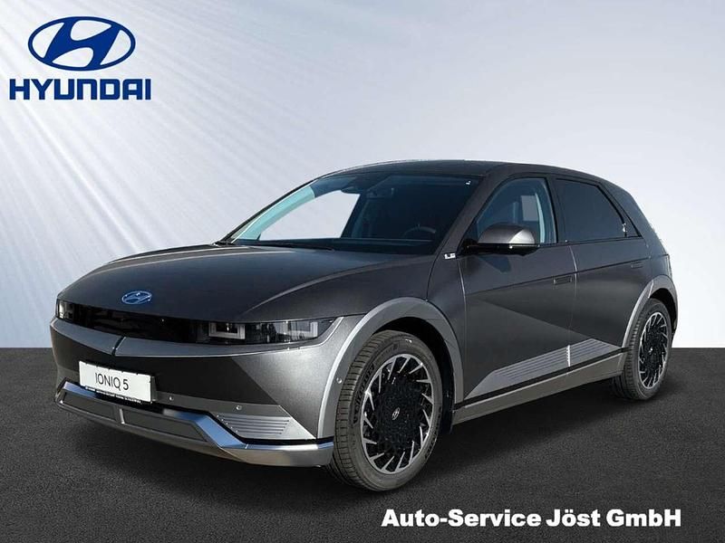 Grau Gebraucht 2024 Hyundai Ioniq 5 SUV | 52.950 € (Teuer) - Bild 1/3