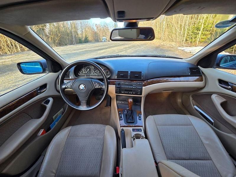 Gebraucht BMW 320 150 PS (110 kW) 1999 Blau Limousine