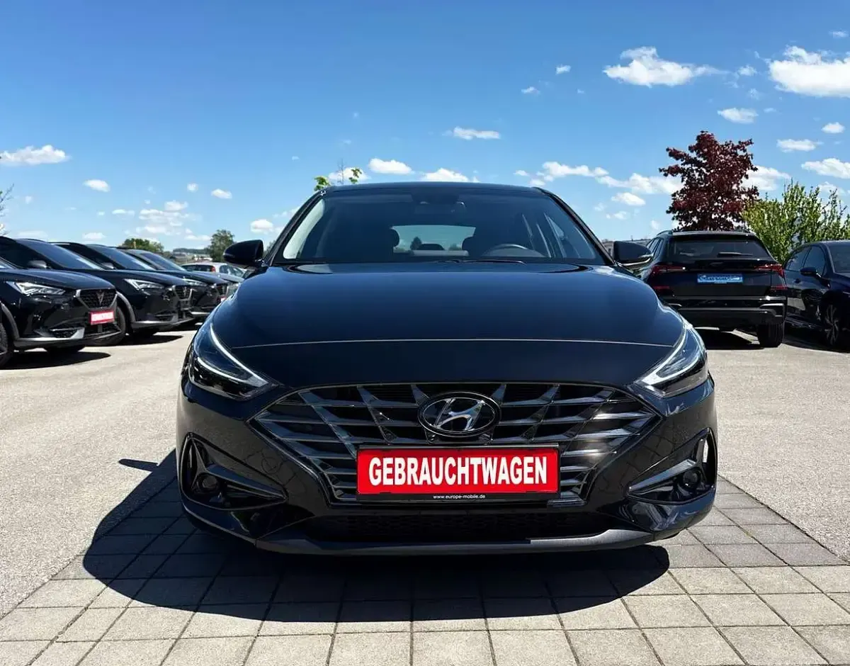 Gebraucht Hyundai i30 Prime 160 PS (117 kW) 2021 Phantom black mineral... Limousine