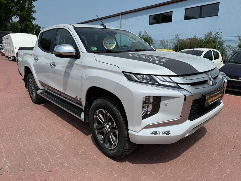 Weiß Gebraucht 2021 Mitsubishi L200 Abholung | 32.990 € (Fairer Preis) - Bild 1/4